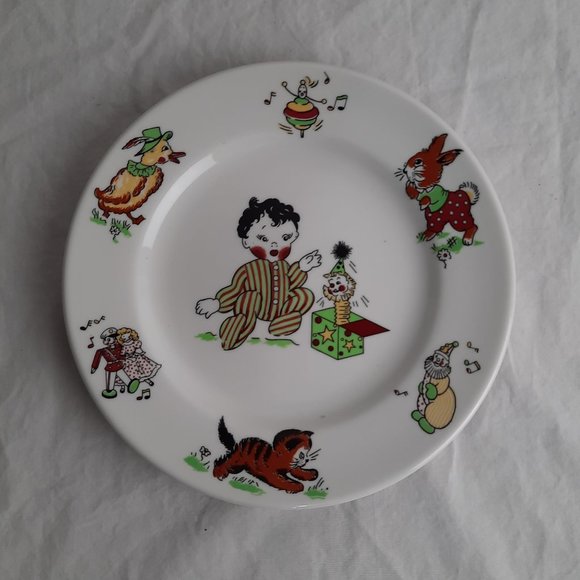 RARE FIND 4-piece set Mayer China - Toyland Pattern - 2 plates, bowl, cup - Picture 13 of 16